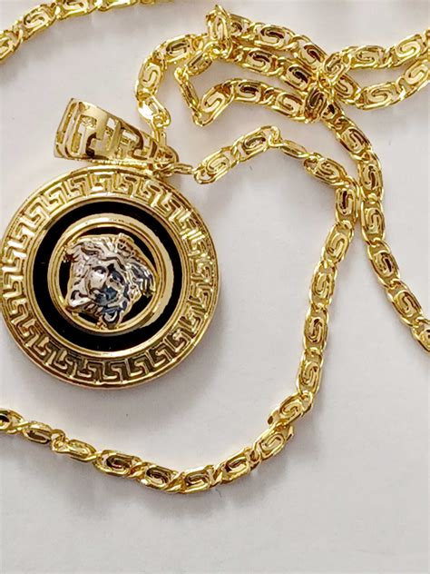 łańcuszek versace|Versace chains for women.